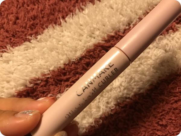 キャンメイク クイックラッシュカーラーはピンクボトル