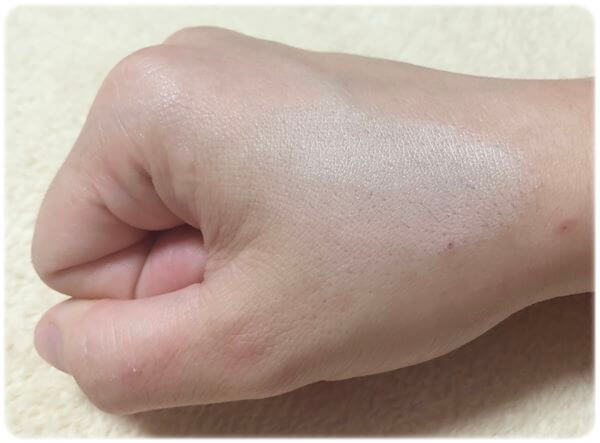 キャンメイク カラースティック発色