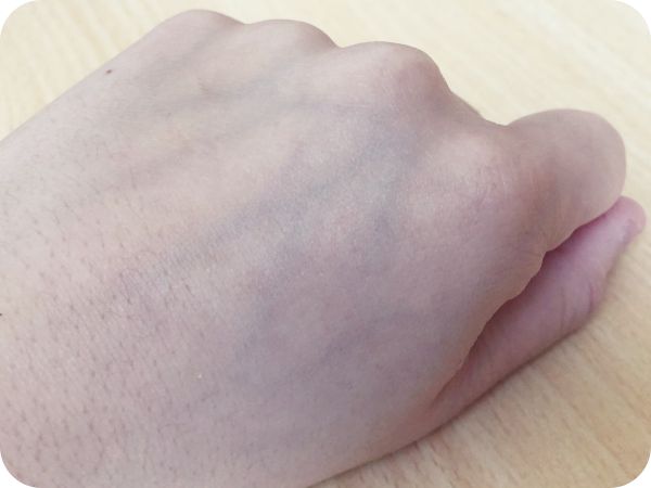 ニベアソフトスキンケアクリームL チューブ使用後