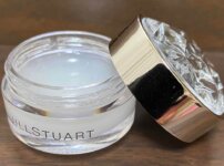 ジルスチュアート リップバーム ホワイトフローラルの口コミ