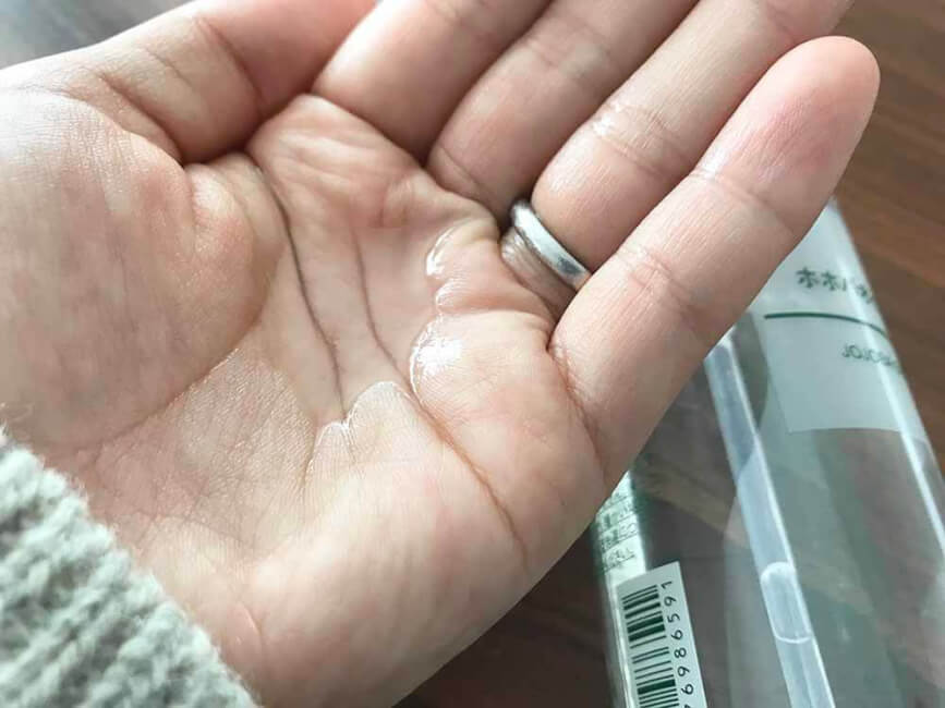 べたべたせず、しっとり潤う感じ